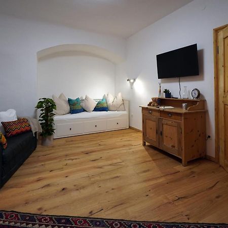 Altstadt Apartment Am Schergentor Hall in Tirol Luaran gambar