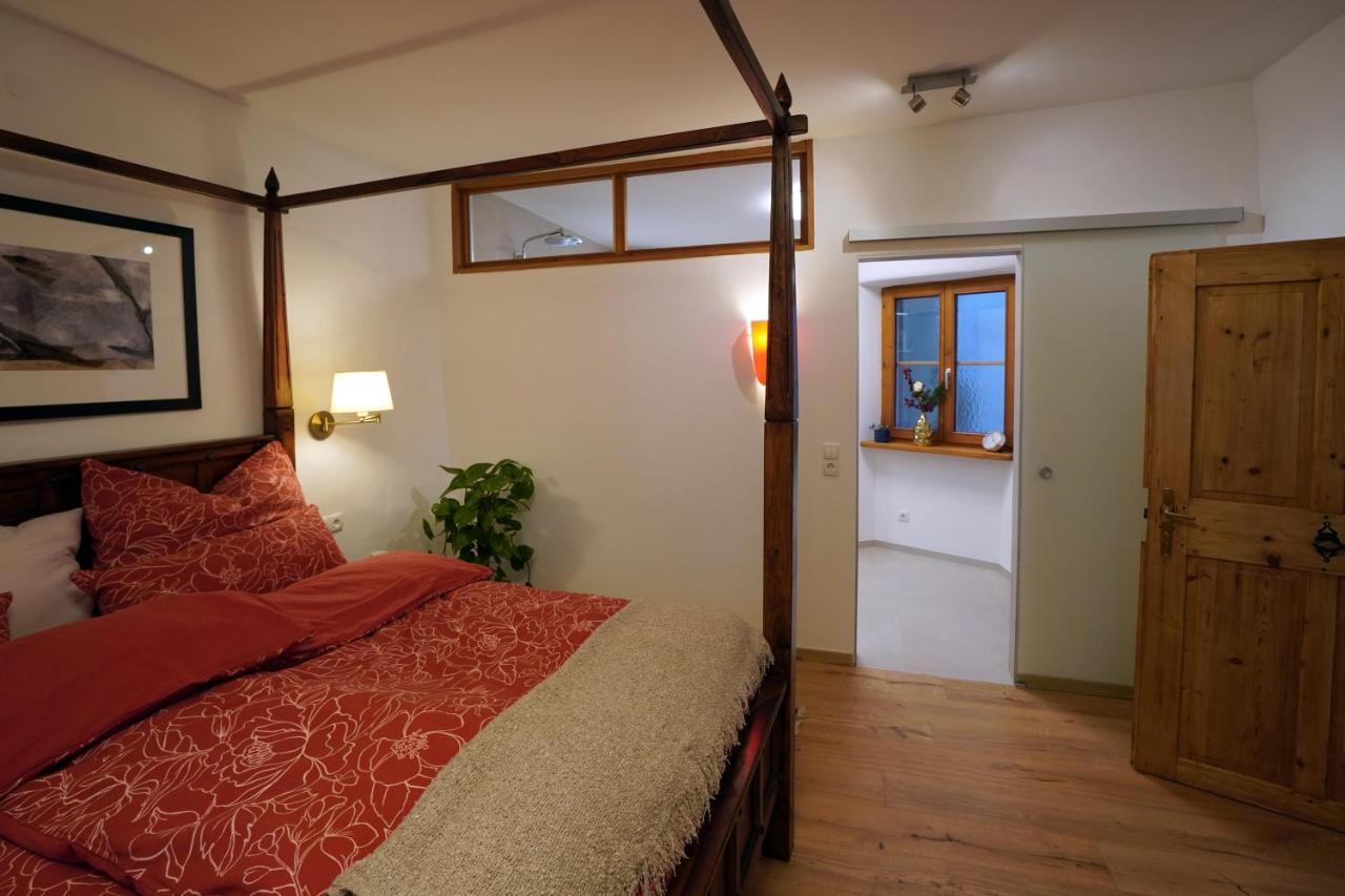 Altstadt Apartment Am Schergentor Hall in Tirol Luaran gambar