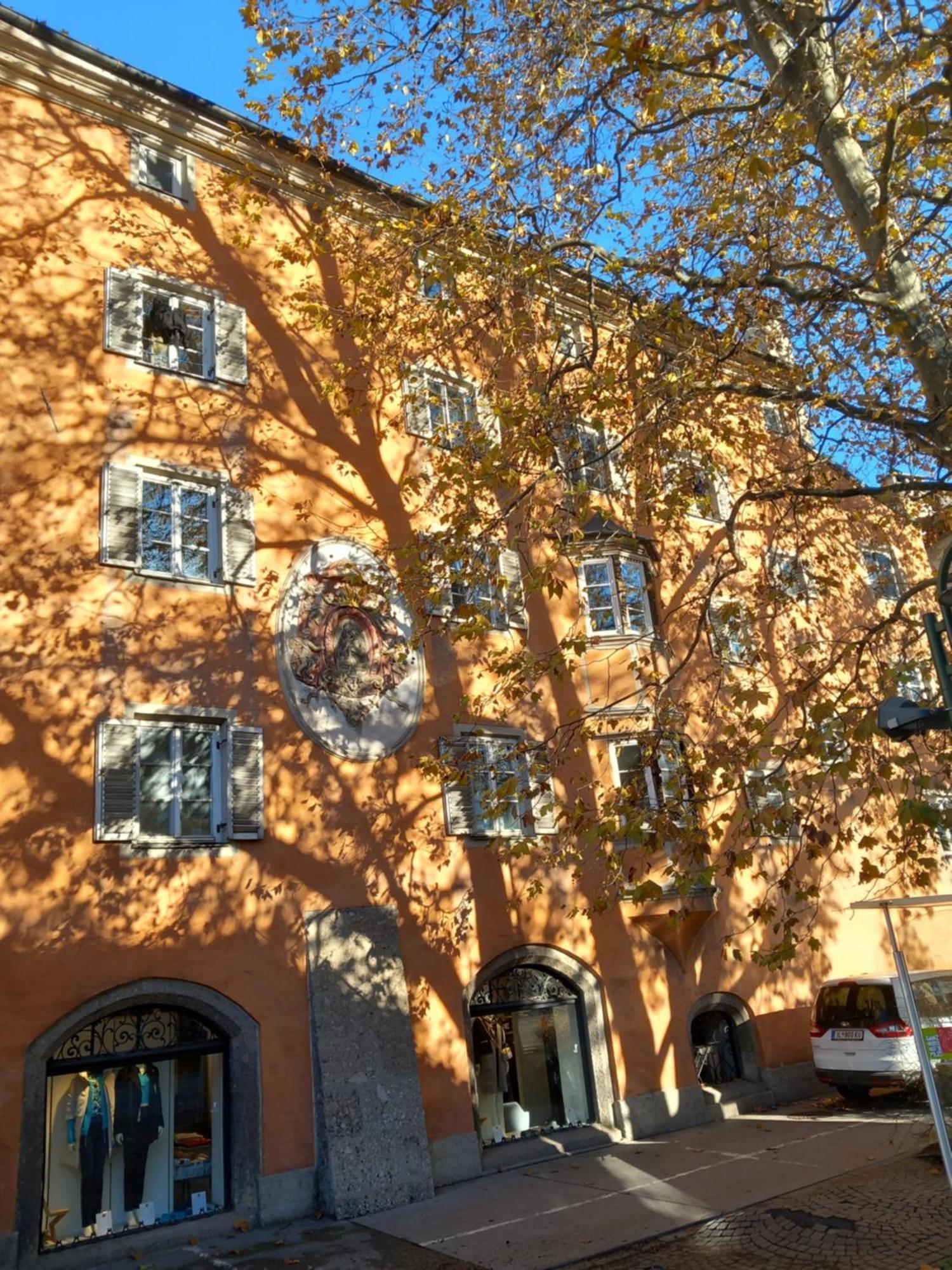 Altstadt Apartment Am Schergentor Hall in Tirol Luaran gambar